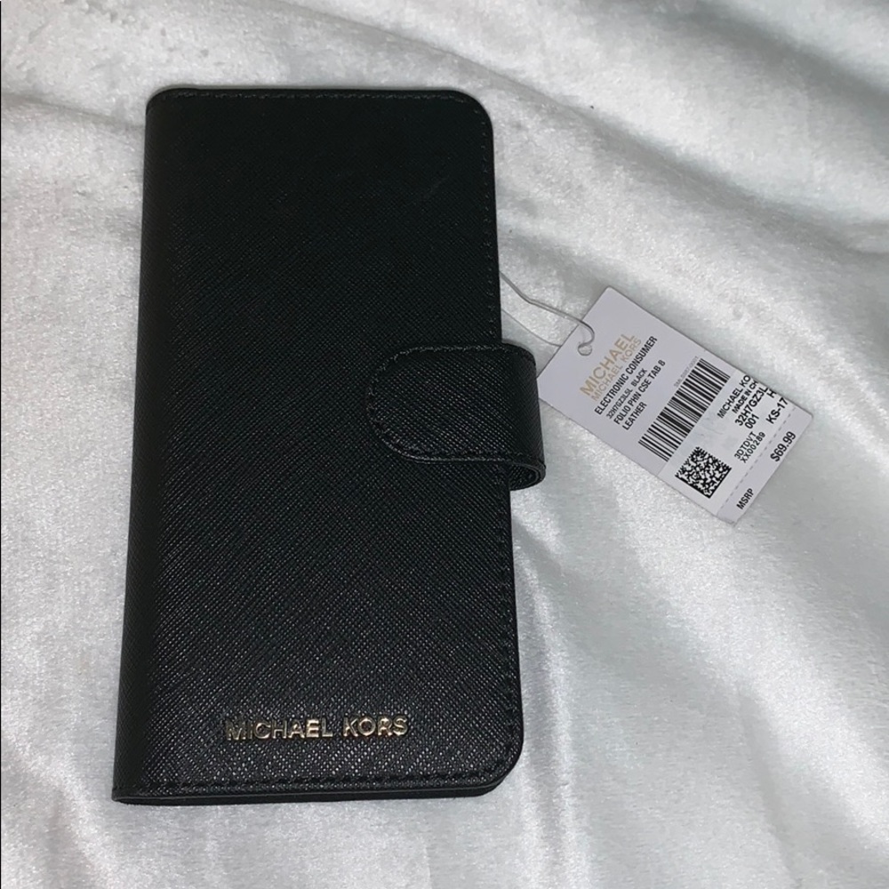 NWT Michael Kors  Saffiano leather case galaxy 8